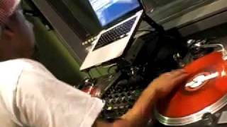 djKCONN - DJ CRAZE Live on 933FLZ