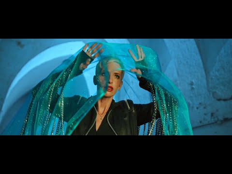 Lotfi Begi x Zsaya - Bánat utca (Official Music Video)