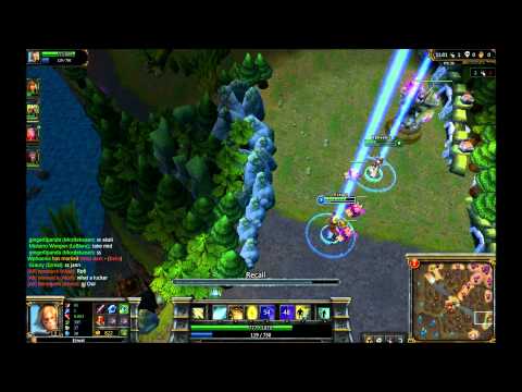Epic Ashe Arrow Going Mid! - League of Legends