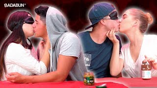 El reto del beso | Con YouTubers