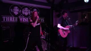 Salad Undressed - On A Leash