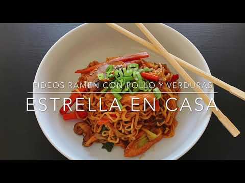 FIDEOS RAMEN CON POLLO Y VERDURAS