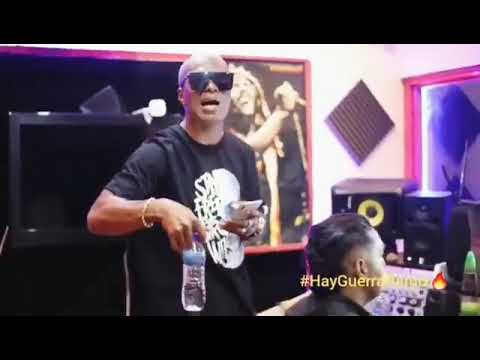 Hay guerra (REMIX) - Chamaco (PREVIEW)