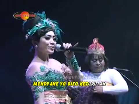 Deviana Safara - Rehana | Dangdut (Official Music Video)