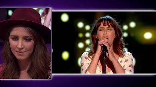 Esmée vecht voor plek in liveshows The Voice UK - RTL LATE NIGHT