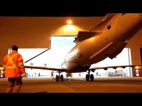 How a CRJ-900 is built.