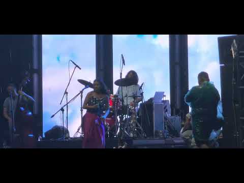 Sampai Jadi Debu & Memulai Kembali - Monita ft Ananda Badudu at Joyland Fest 04 Okt 2022 Jakarta
