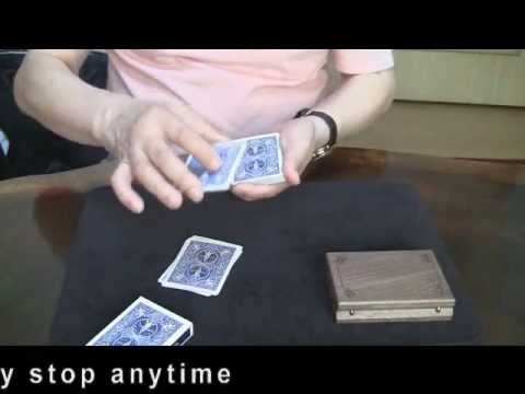 Changing Card Case by Mikame - Trick
