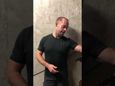 Power Moves Fitness video.