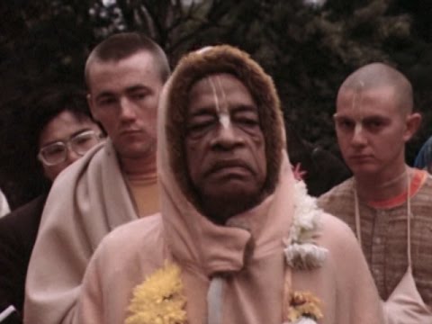 Srila Prabhupada Morning Walk - Melbourne, July 20, 1975