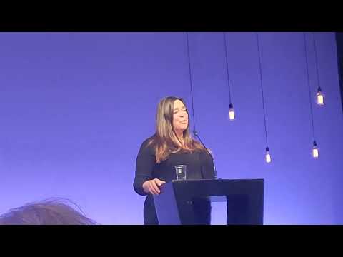 Spreken in de kerk. Getuigenis over mijn 'reis' in het Christelijk geloof ✝️