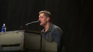 Rob Thomas - &quot;Here&#39;s Lookin&#39; at You Kid&quot; (Gaslight Anthem cover) - Atlantic City, NJ 1-14-18