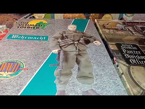 Some Cool Ultimate Soldiers 1:6th Scale Figures !