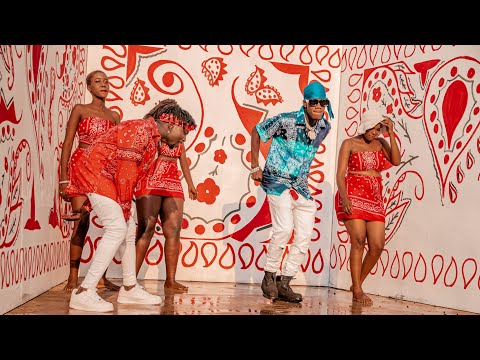Dogo Omar Ft Olegue - Mpako (Official Video)