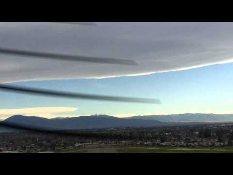 BFL Runway 12 Takeoff with IPAD running WingX