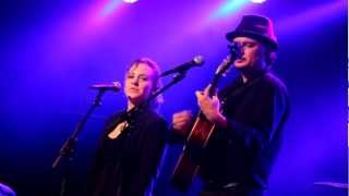 Mano Kane (Chris and Kate) - Opening for Sing The Body (Live at The Republik)