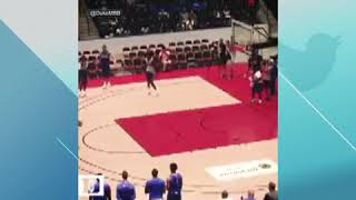 Zion impossible  360 from free throw !!!