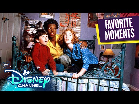 Don't Look Under The Bed 20 Year Anniversary😱 | Disney Channel