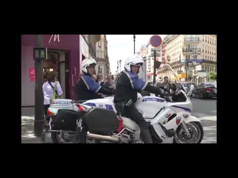 POLICE FRANÇAISE VS MERCEDES DIPLOMATIQUE ( RIEN NE SE PASSE COMME PRÉVU)