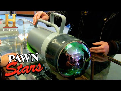 Pawn Stars: Cold War Missile In a Las Vegas Pawn Shop?! (Season 4)