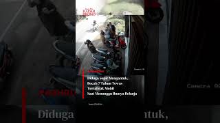 Download lagu Tunggu Ibu Belanja di Atas Motor Parkir Tepi Jalan, Bocah Dihantam Escudo di Jalur Bromo Pasuruan mp3