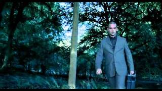 Robbie Williams - No Regrets. Video Oficial.