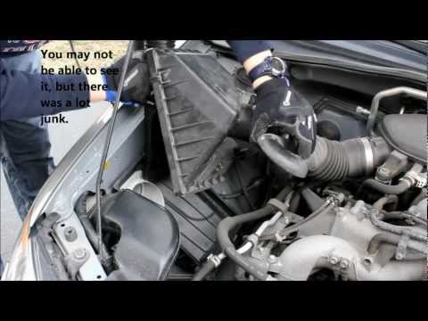 2006 Subaru Impreza 2.5i - Replace Air Filter
