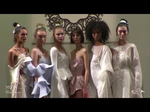 Calvin Klein | Fall Winter 2017/2018 Full Fashion Show | Exclusive