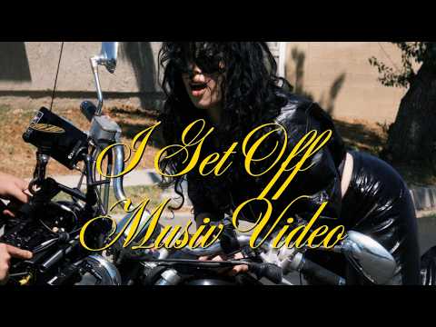 Kelsy Karter & The Heroines "I Get Off"  (Official Music Video)