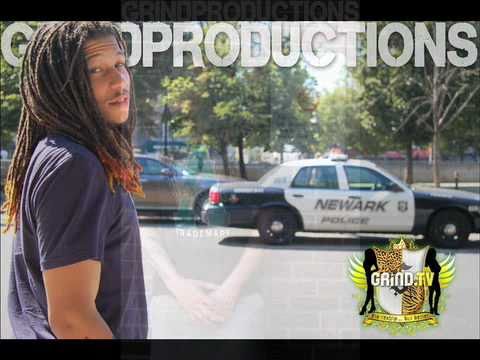 GRiND.TV: WHiiTEBOY- "CRAZY"