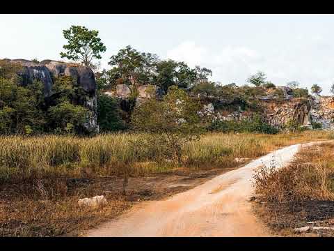 INJANY MISY FEO MIANTSO ANY HO ANY