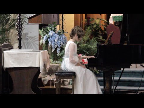 March, Vagif Mustafazadeh. Performed by Mika at Music Niagara Festival 2023.