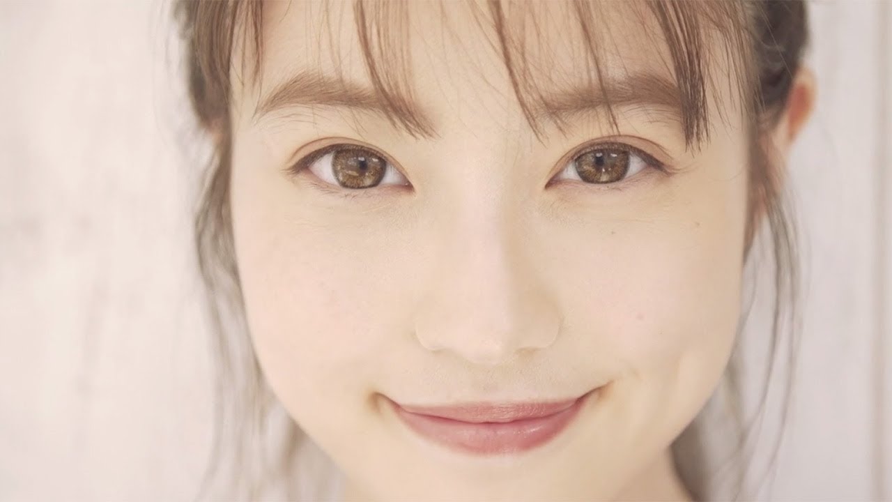 今田美桜 澄んだ瞳でこちらを見つめ キュート 上品 大人っぽい姿も カラコン特別ムービー公開 毎日キレイ 今田美桜 澄んだ瞳でこちらを見つめ キュート 上品 大人っぽい姿も カラコン特別ムービー公開 毎日キレイ