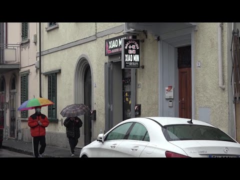 Coronavirus, a Prato una farmacia dona diecimila mascherine alla comunità cinese