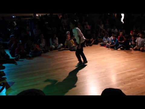 Bgirl Pebbles vs. Bboy Destructo | Top 16 | We Got Next 2013