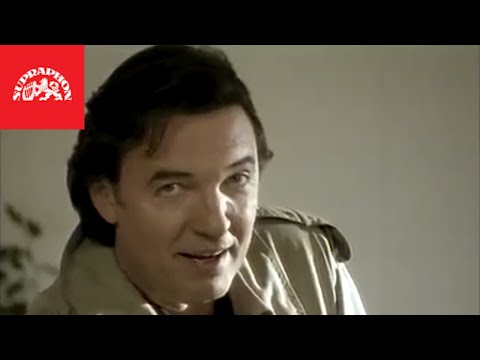 Karel Gott - Když muž se ženou snídá (oficiální videoklip)