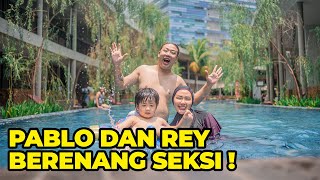 Download lagu Pablo dan Rey Berenang Seksi ! mp3