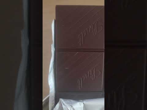 lindt excellence 70% cocoa chocolate