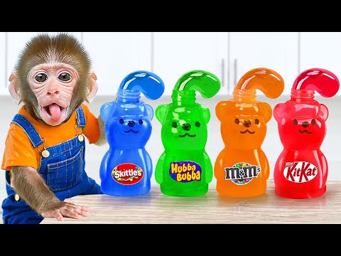 Choco Monkey Become Thief to play Rainbow Frozen Honey Bear Jelly in Swimming Pool with Duckling