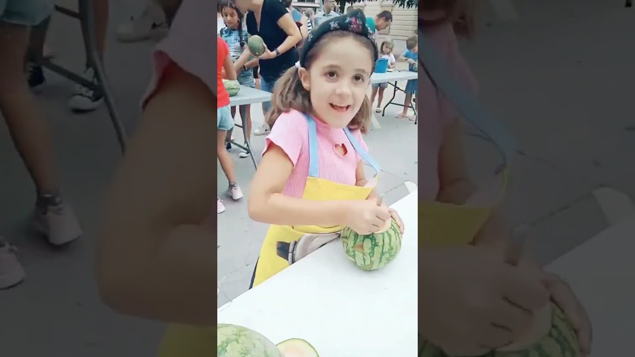 Farolillos. Fiestas de Massamagrell #fiestas #pueblos #sandias #farolillos