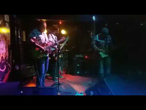 Nefelibatas no festival autoral no Grego Original