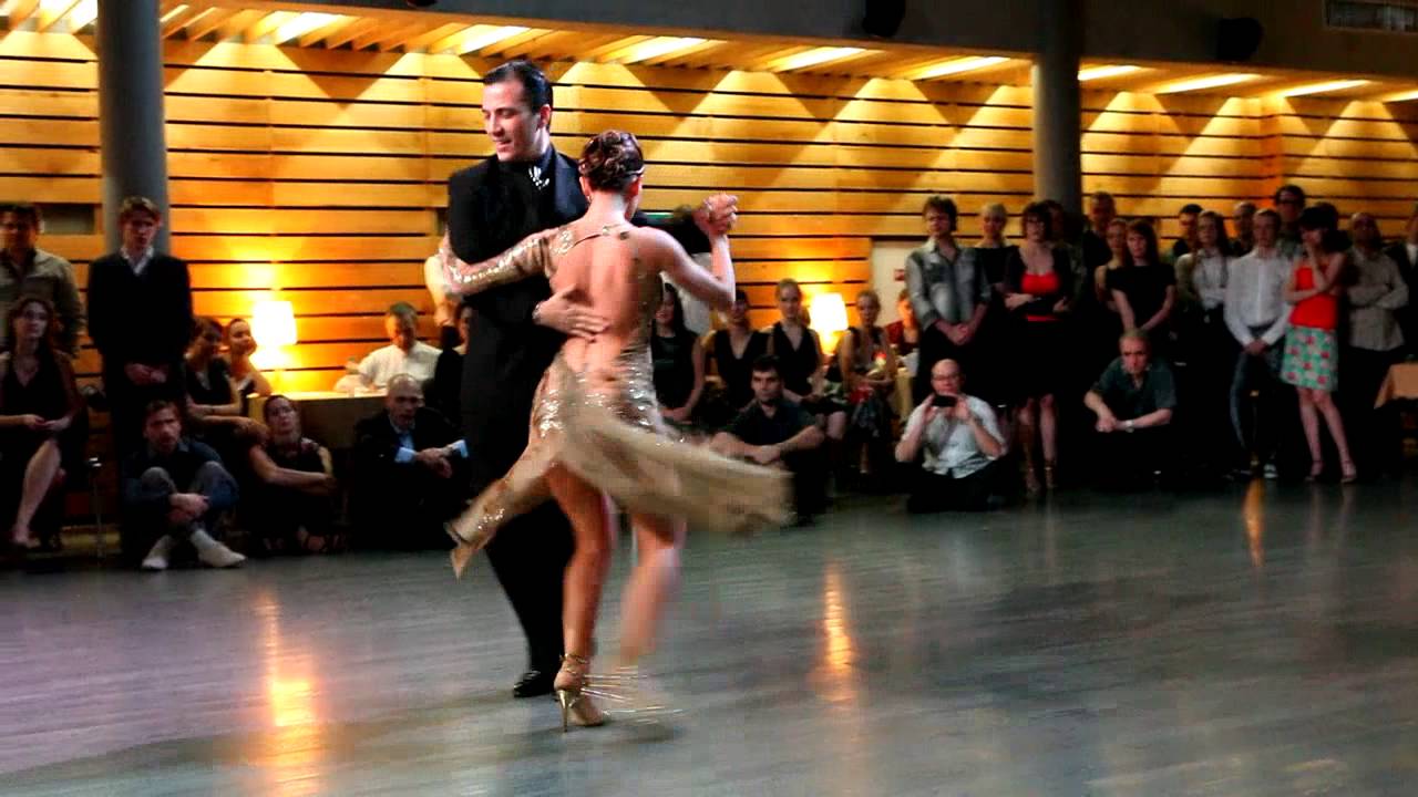Leandro Oliver & Laila Rezk, 3/4, Milonga "Me Gusta", Moscow, Russia, 07.12.2013