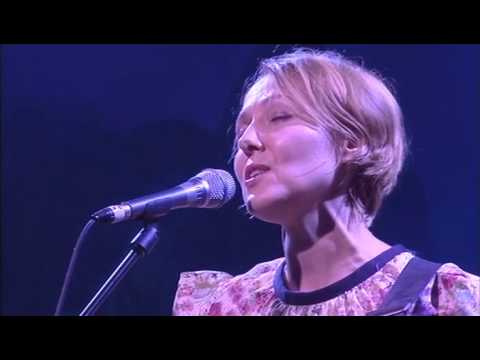 Hear How She Grows - Zulya and The Children of The Underground, Live @ The National Folk Festival