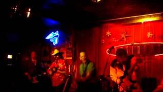 Ricky Broussard - Two Hoots & A Holler - "We Used To Fuss" - Continental Club, Austin, TX