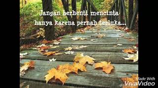 Download lagu Story WA keren menyentuh hati part 3                                                      #vivavideo mp3