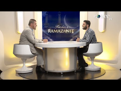 06 - Freskia e Ramazanit - Bujar Isma me hoxhën Enis Rama