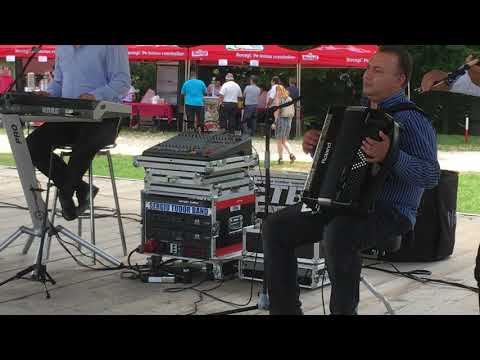 SERGIU STB SI DANIEL CHITULESCU - Pentru fanii din Bergamo si Pescara - Italia ... hora