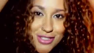 Snoop Dogg - Sitting By The Water