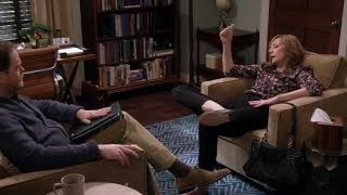 MOM - GUEST STARS - RAINN WILSON - S06E17 video