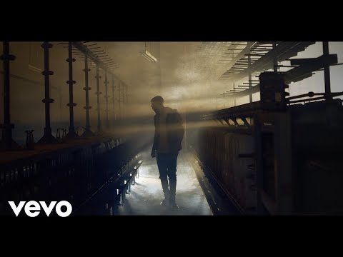 Talento de Barrio - Pero que tú te has creído ft. Qmbia Juan